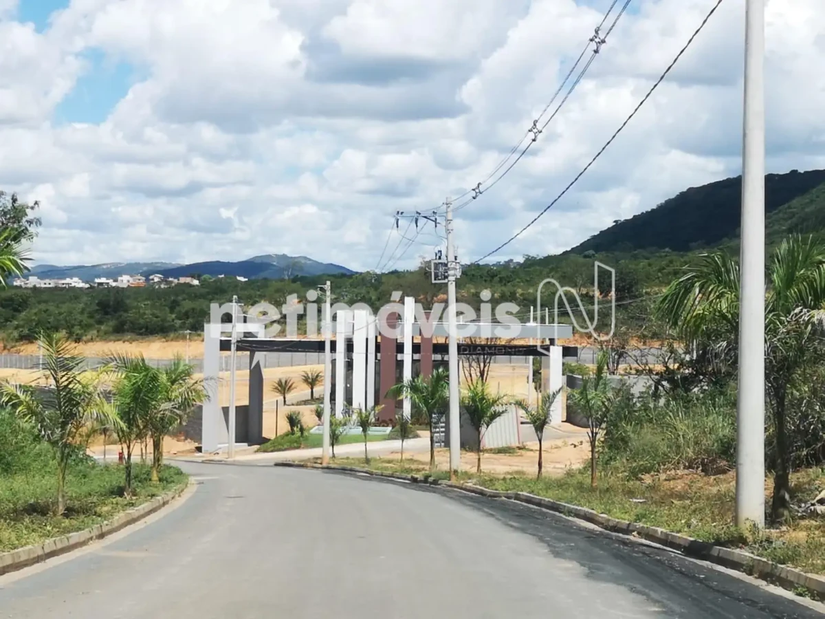 Lote para Venda com área de 280.66 m² no bairro Ibituruna