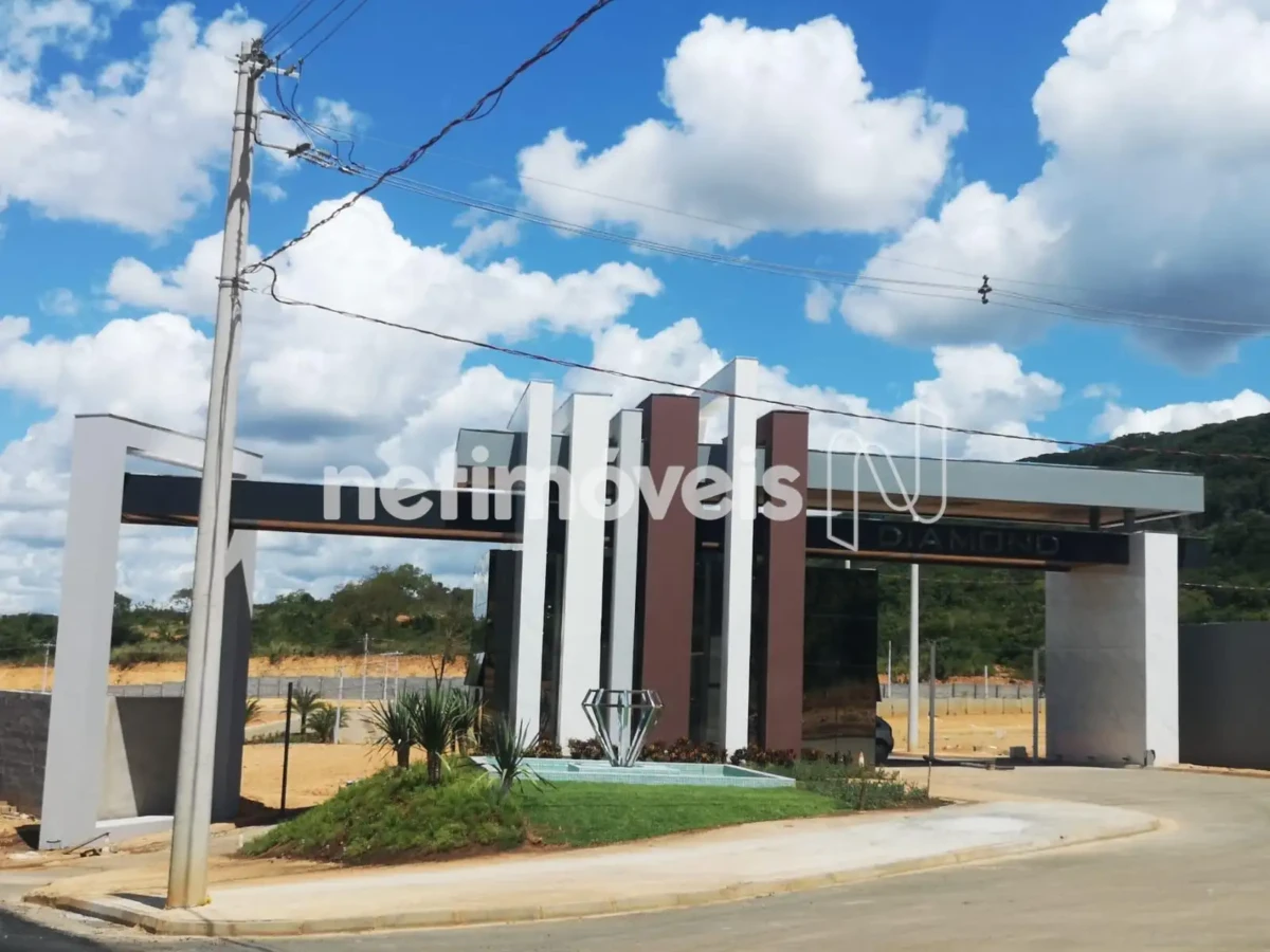 Lote para Venda com área de 280.66 m² no bairro Ibituruna