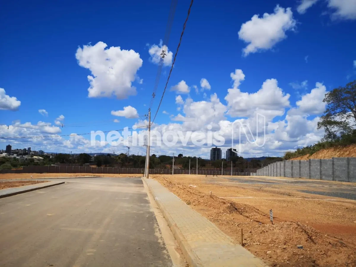 Lote para Venda com área de 280.66 m² no bairro Ibituruna