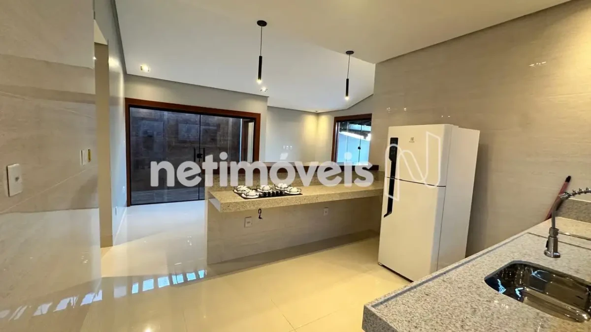 Casa para Venda com 3 quartos no bairro Sapucaia