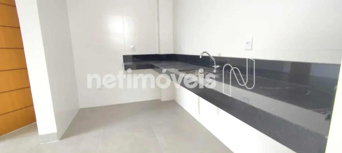 Apartamento para Venda com 2 quartos no bairro Cândida Câmara