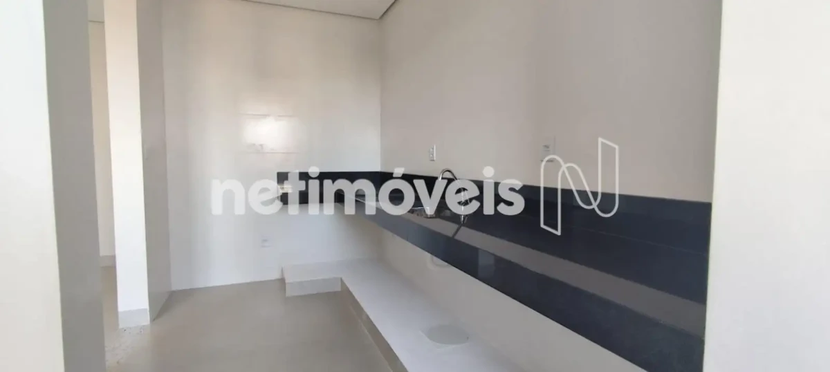 Apartamento para Venda com 2 quartos no bairro Cândida Câmara