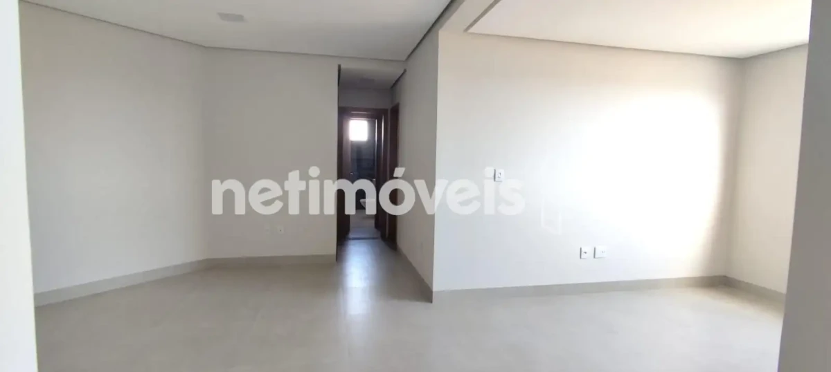 Apartamento para Venda com 2 quartos no bairro Cândida Câmara