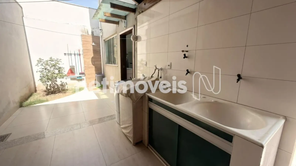 Casa para Venda com 4 quartos no bairro Prolongamento Todos Os Santos