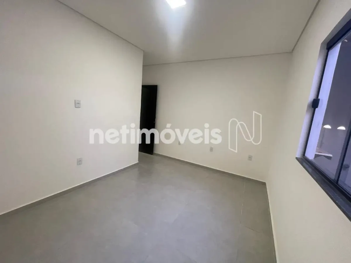 Casa para Venda com 2 quartos no bairro Delfino Magalhães