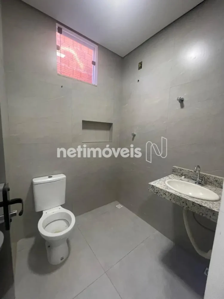 Casa para Venda com 2 quartos no bairro Delfino Magalhães