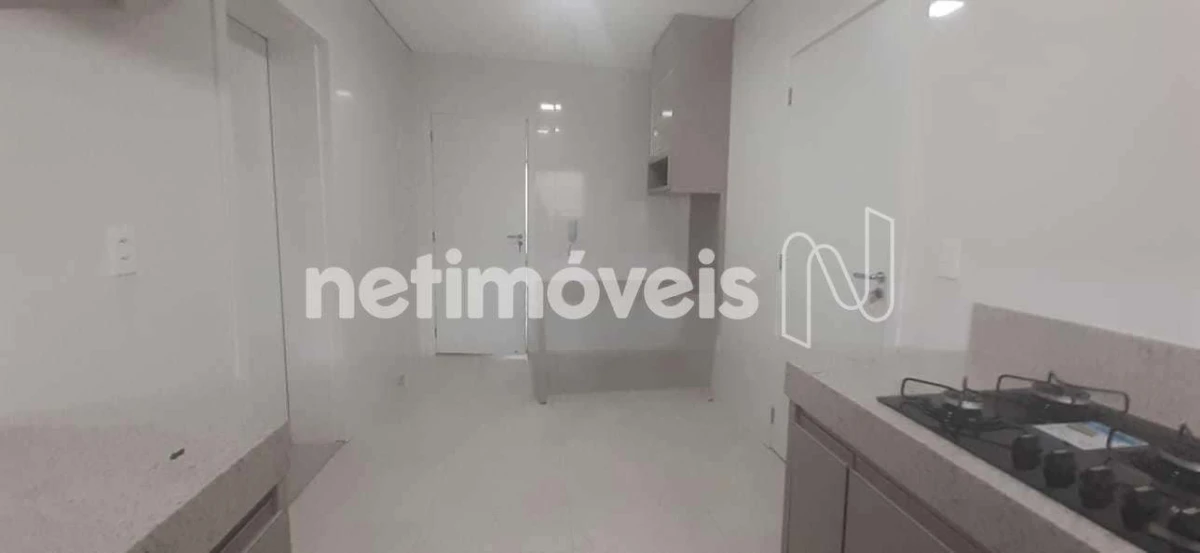 Apartamento para Venda com 4 quartos no bairro Cândida Câmara