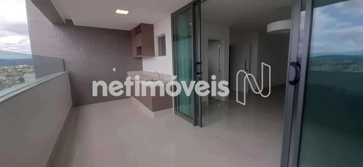 Apartamento para Venda com 4 quartos no bairro Cândida Câmara