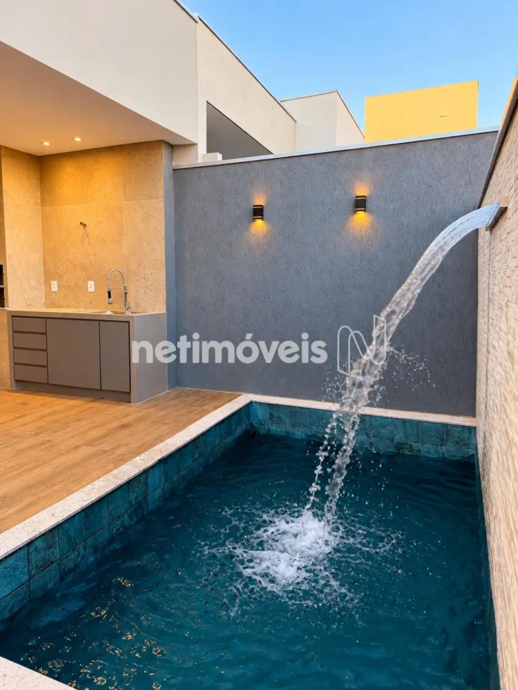 Casa para Venda no bairro Vila Segura