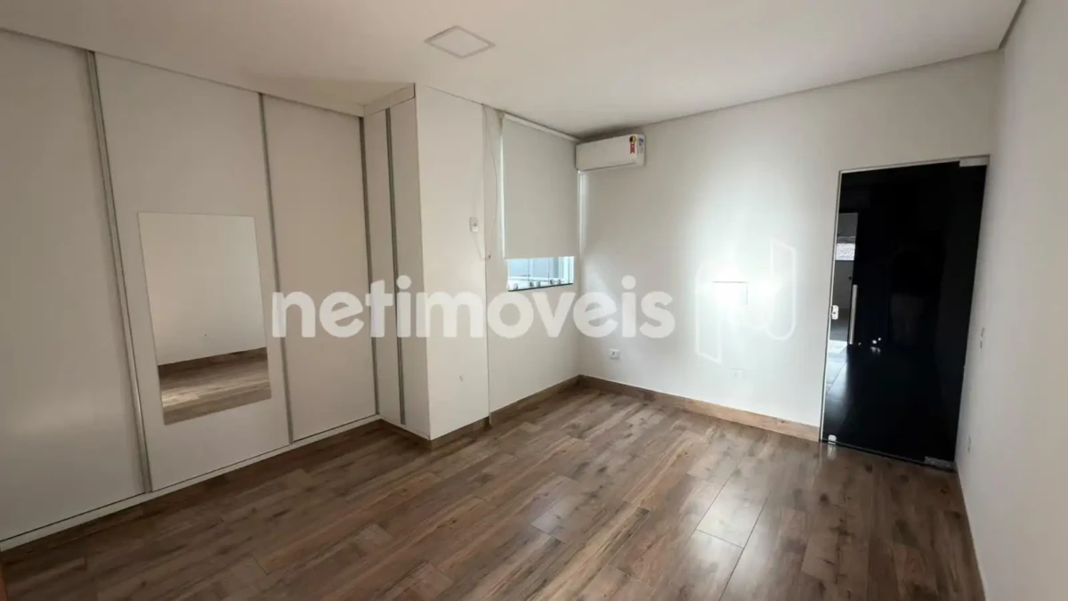 Casa para Venda com 3 quartos no bairro Morrinhos
