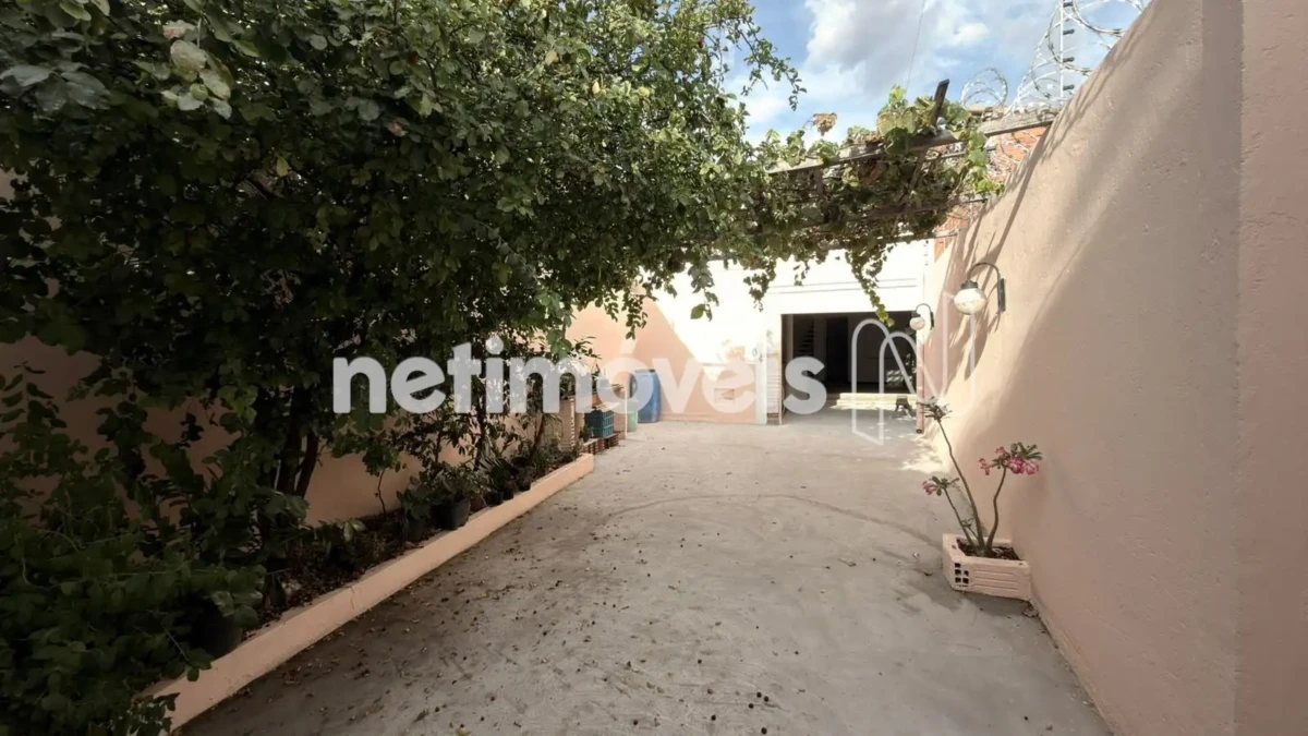 Casa para Venda com 3 quartos no bairro Morrinhos