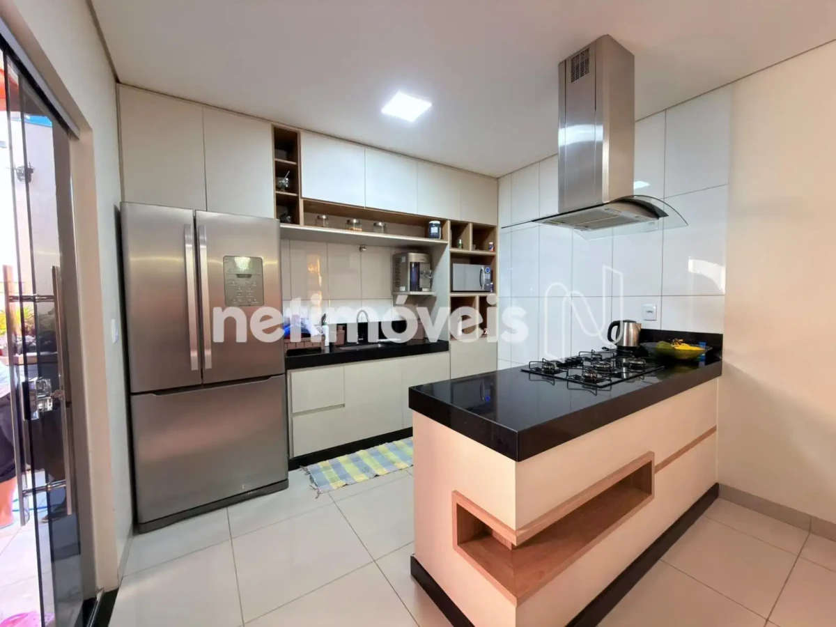 Casa para Venda com 3 quartos no bairro Planalto