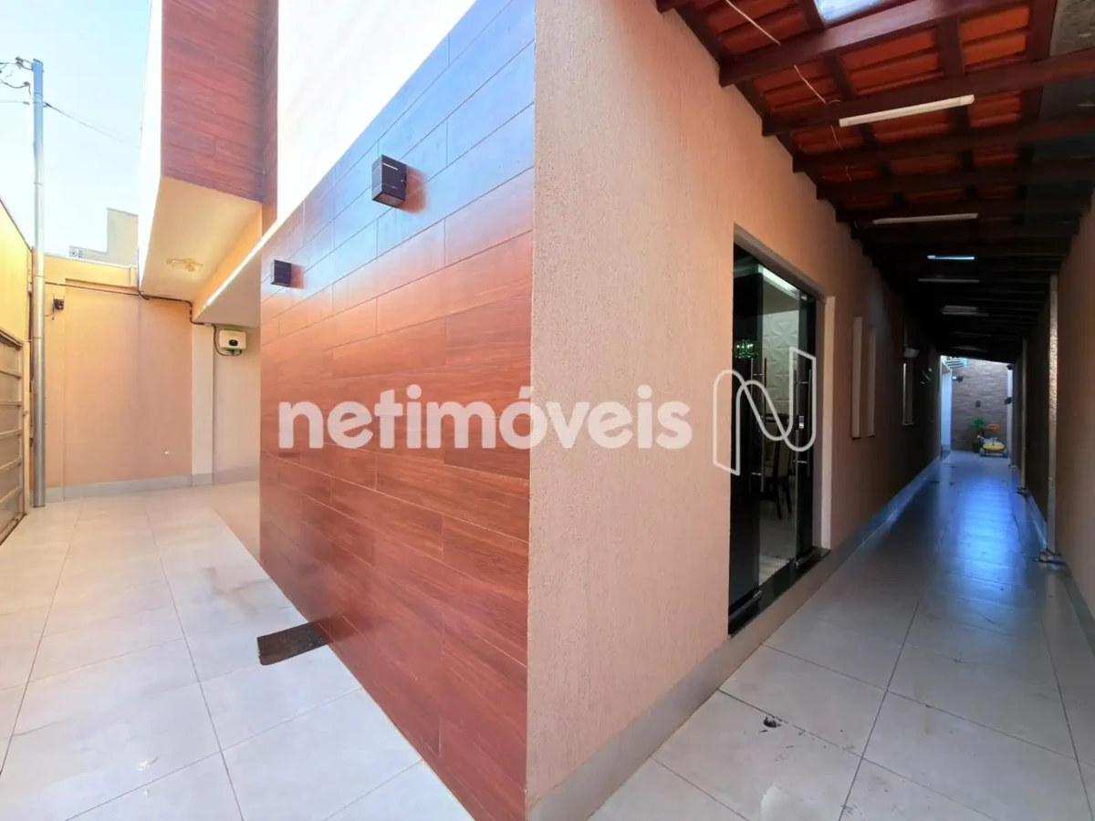 Casa para Venda com 3 quartos no bairro Planalto
