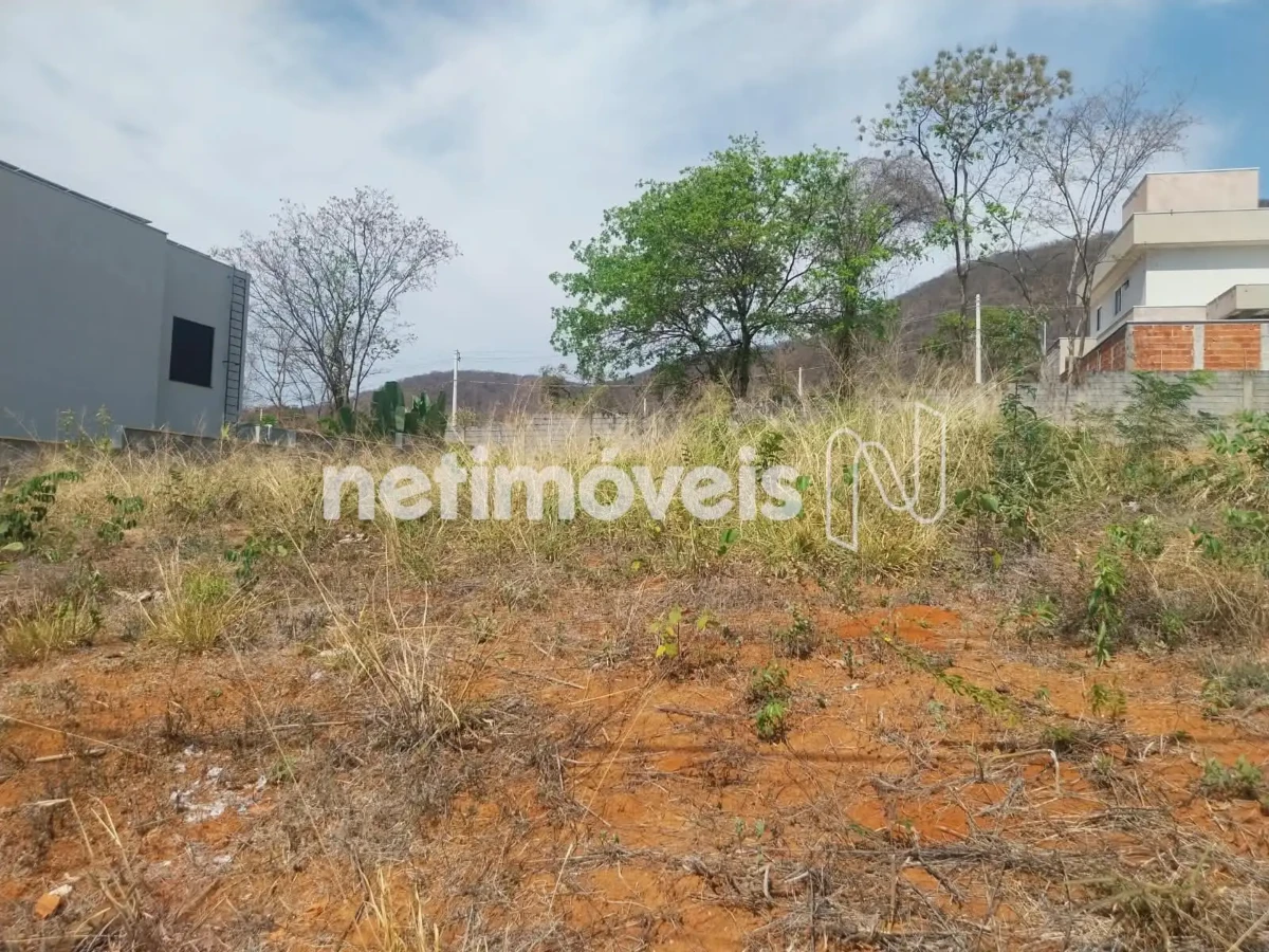 Lote para Venda com área de 484 m² no bairro Ibituruna
