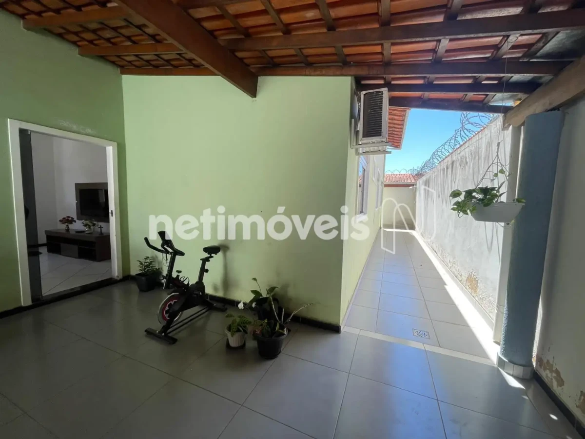 Casa para Venda com 3 quartos no bairro Alcides Rabelo