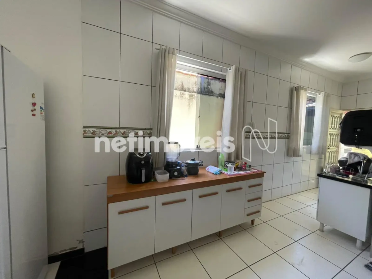 Casa para Venda com 3 quartos no bairro Alcides Rabelo