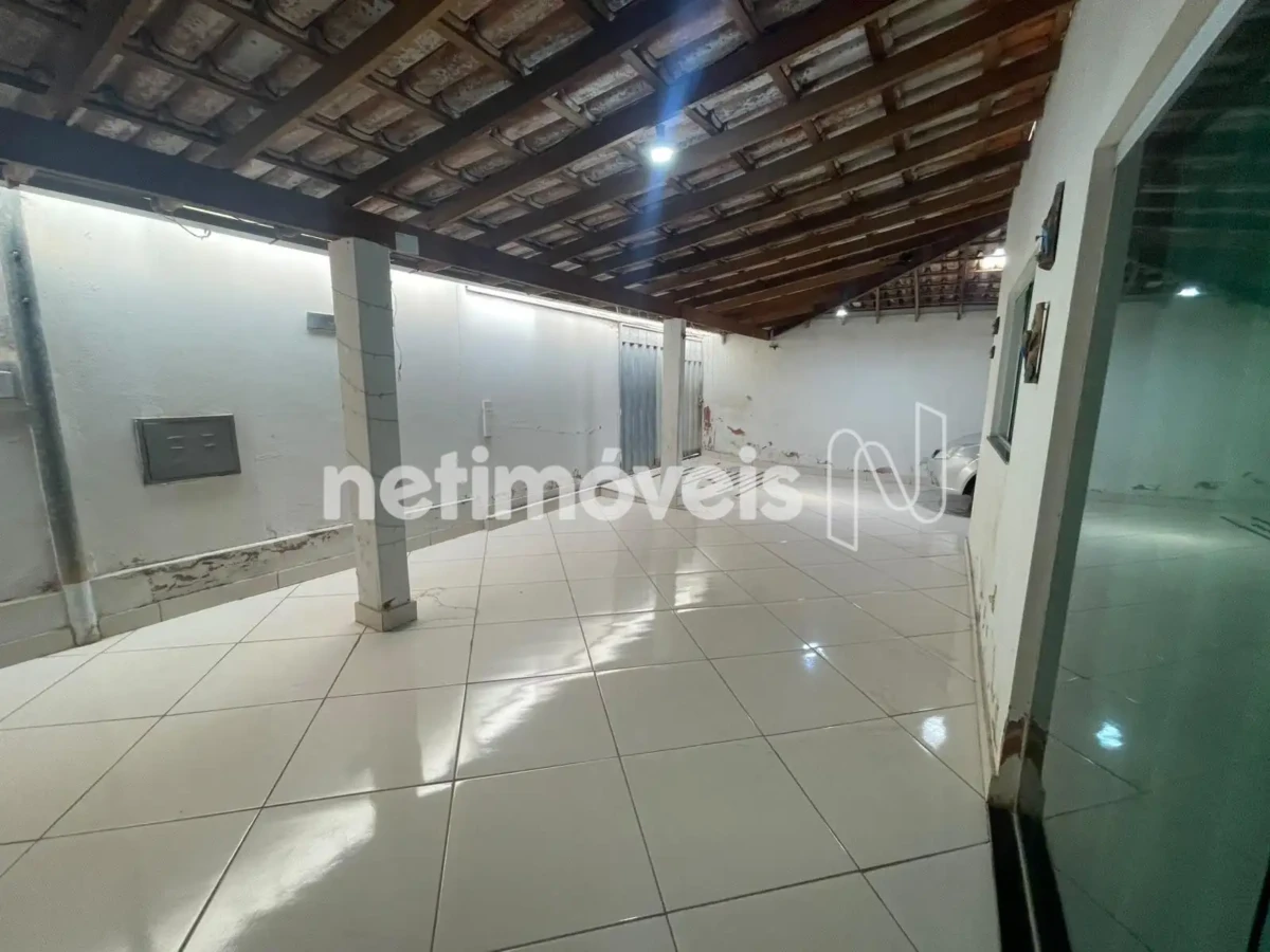 Casa para Venda com 3 quartos no bairro Alice Maia