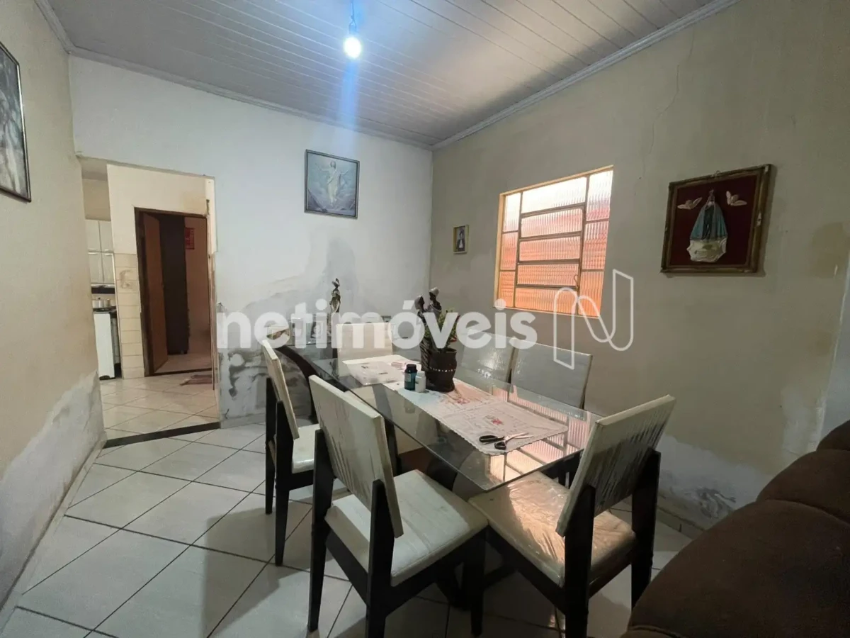 Casa para Venda com 3 quartos no bairro Alice Maia