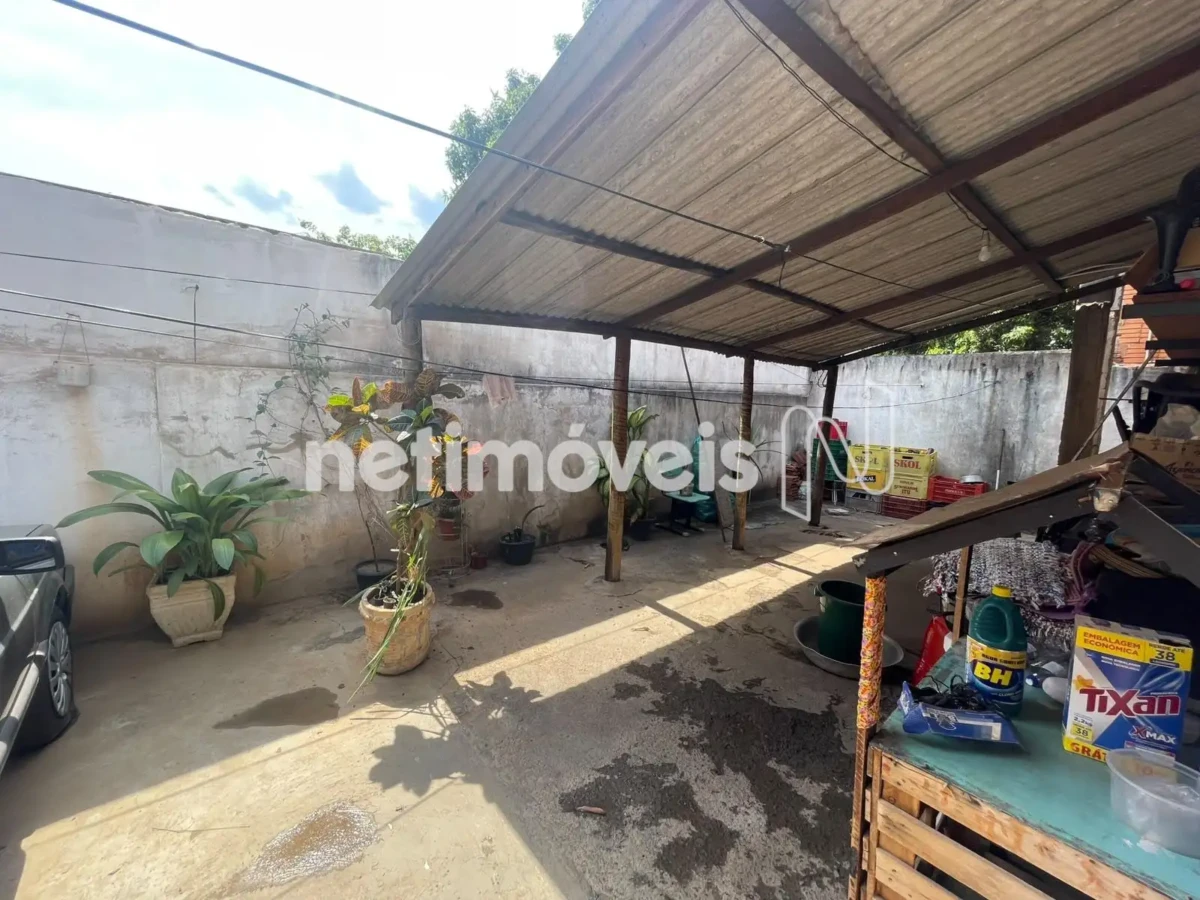 Casa para Venda com 3 quartos no bairro Alice Maia