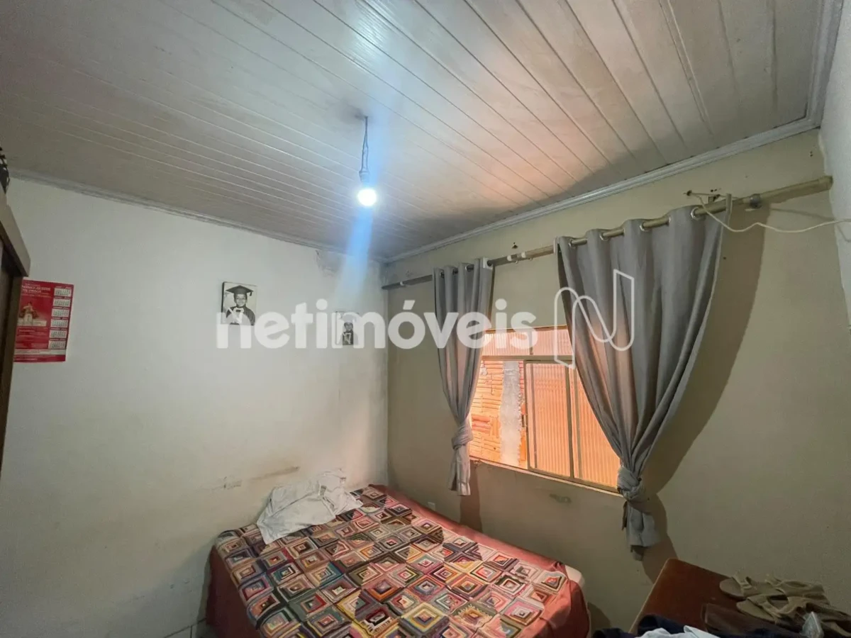 Casa para Venda com 3 quartos no bairro Alice Maia