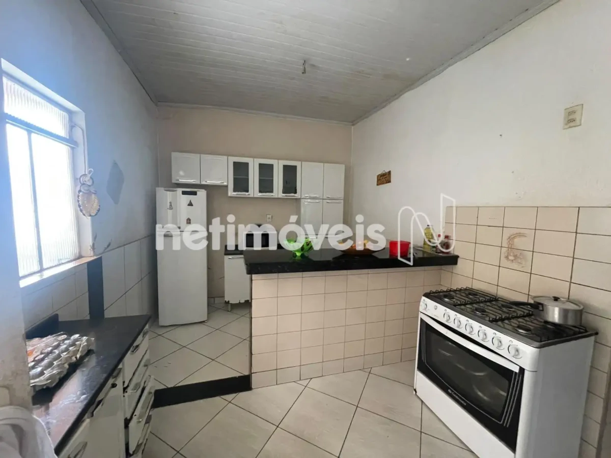 Casa para Venda com 3 quartos no bairro Alice Maia