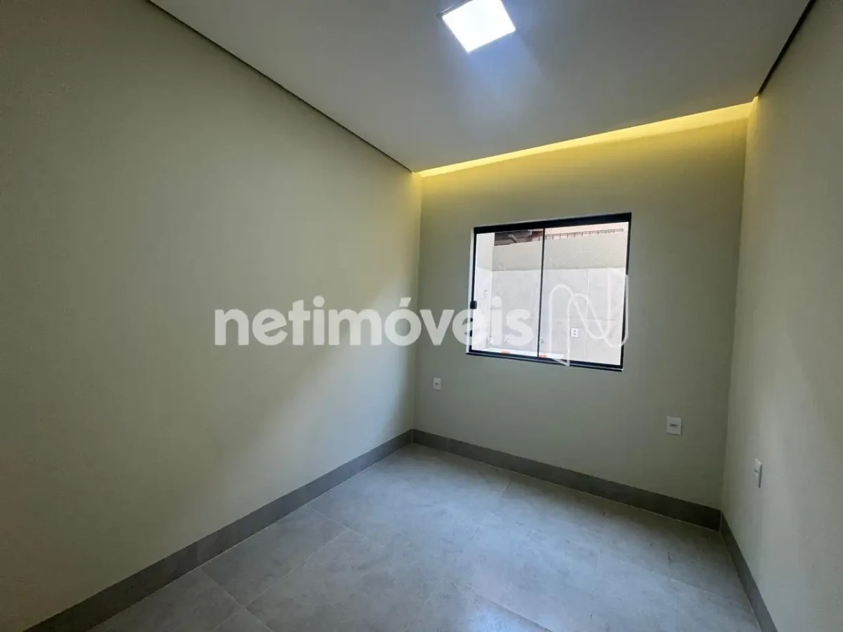 Casa para Venda com 3 quartos no bairro Nossa Senhora de Fátima