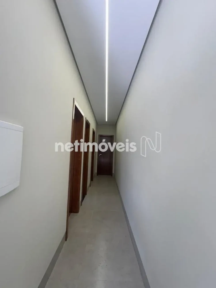 Casa para Venda com 3 quartos no bairro Nossa Senhora de Fátima
