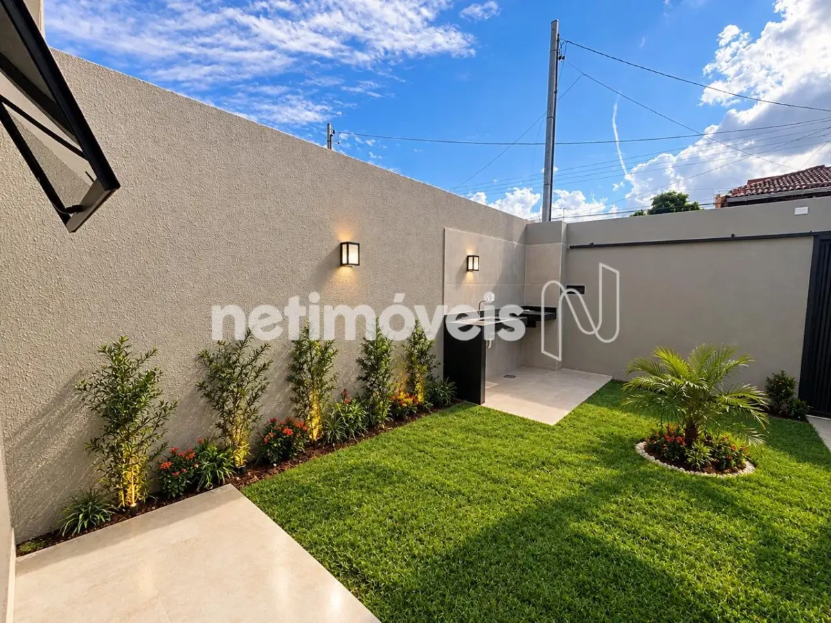 Casa para Venda com 3 quartos no bairro Nossa Senhora de Fátima