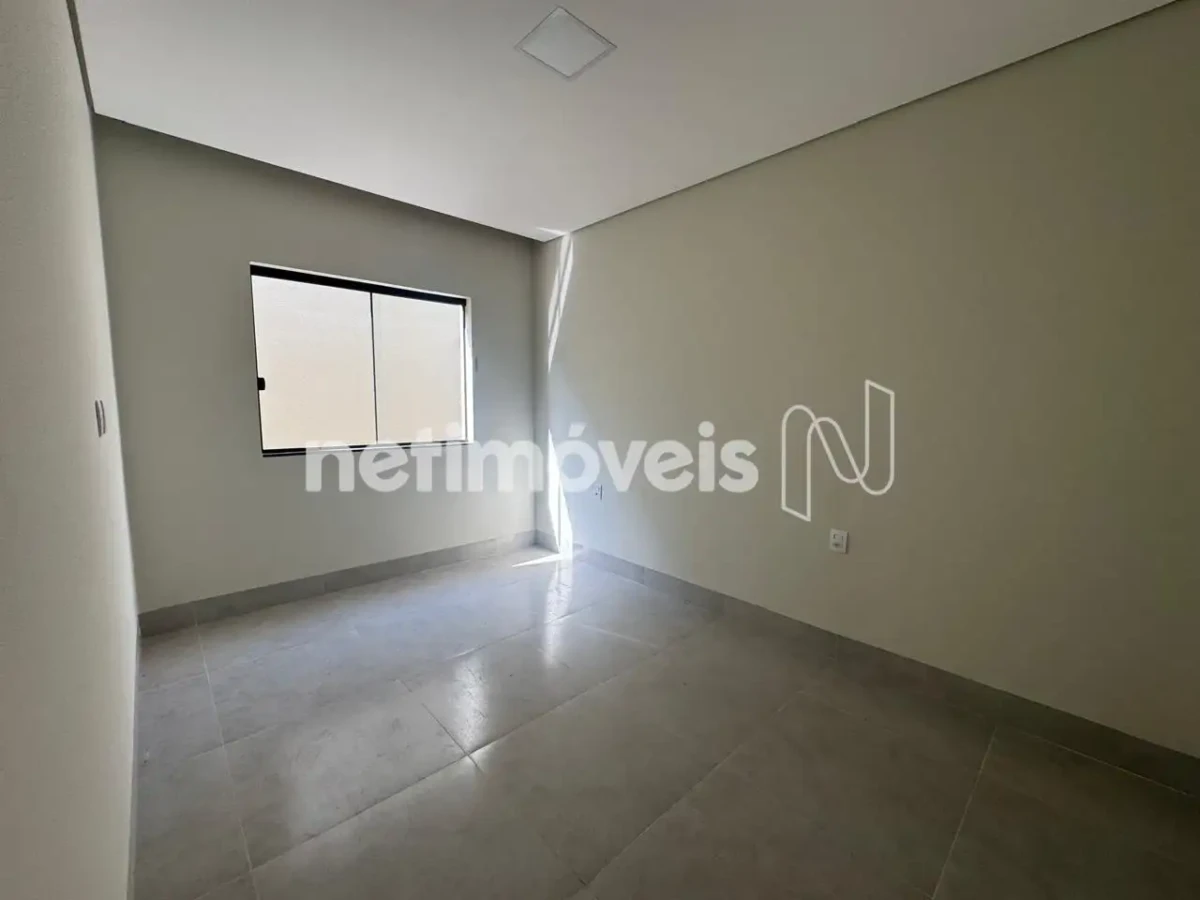 Casa para Venda com 3 quartos no bairro Nossa Senhora de Fátima
