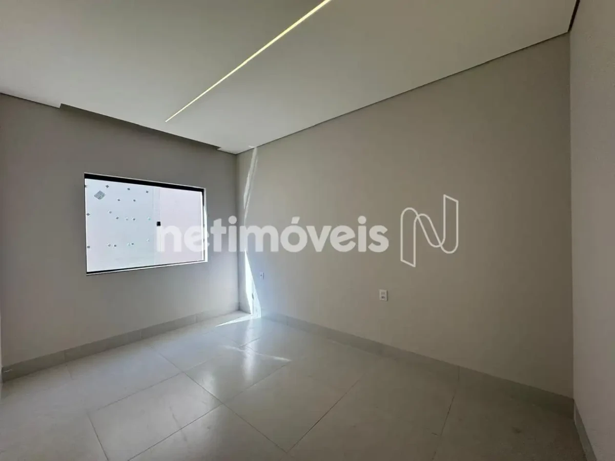 Casa para Venda com 3 quartos no bairro Nossa Senhora de Fátima