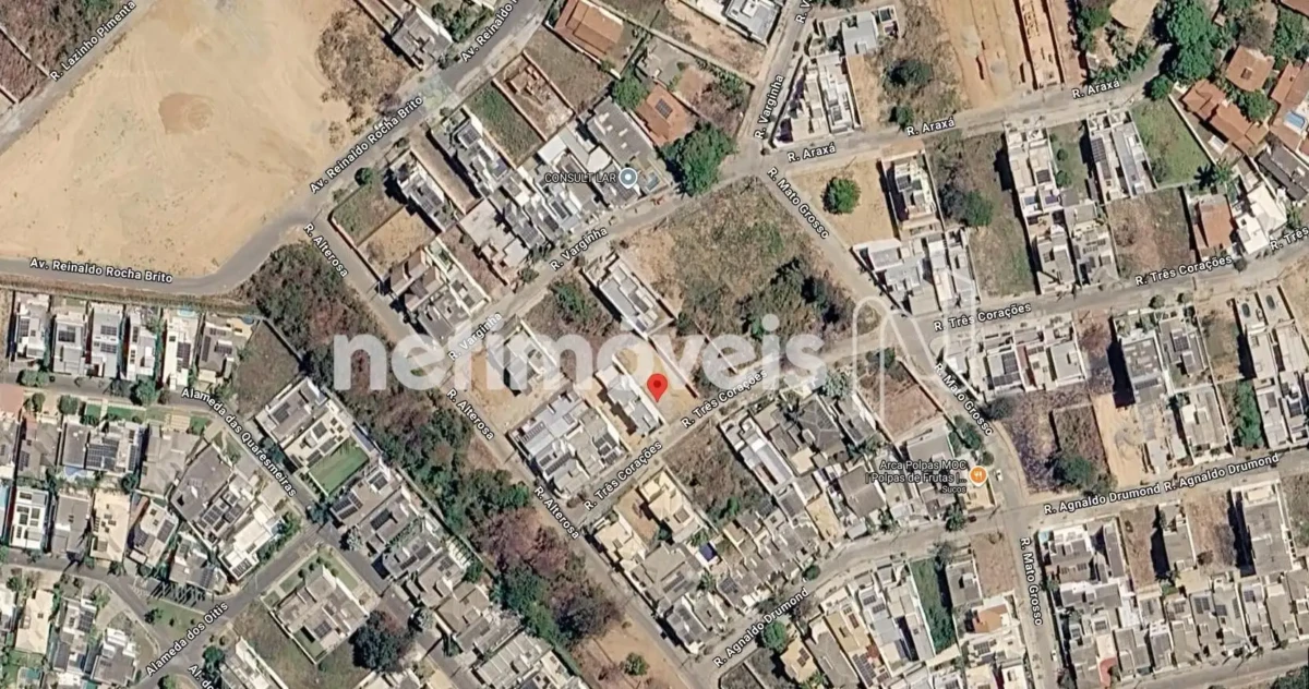 Lote para Venda com área de 240 m² no bairro Ibituruna