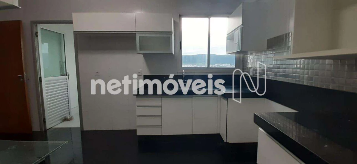Apartamento para Venda com 4 quartos no bairro Cândida Câmara