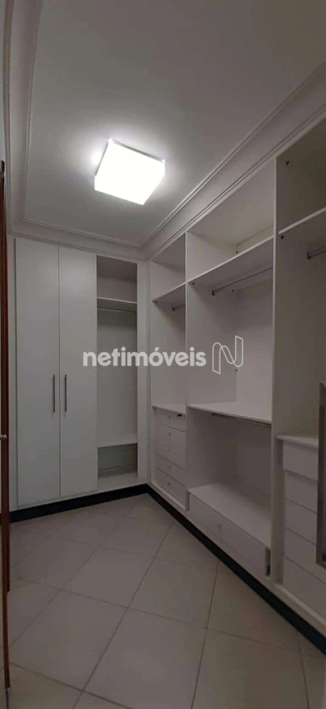 Apartamento para Venda com 4 quartos no bairro Cândida Câmara