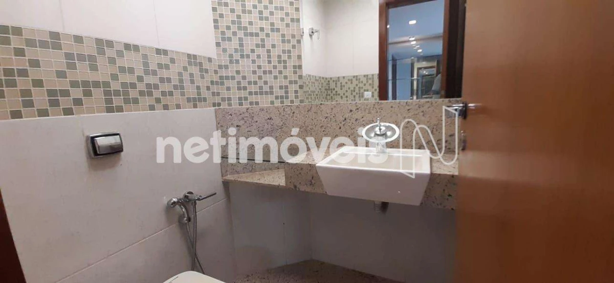 Apartamento para Venda com 4 quartos no bairro Cândida Câmara