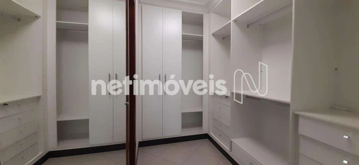 Apartamento para Venda com 4 quartos no bairro Cândida Câmara