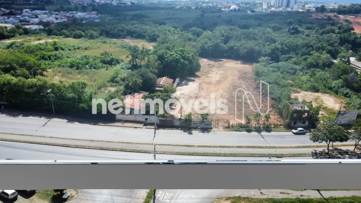 Lote para Venda com área de 7390 m² no bairro Alcides Rabelo