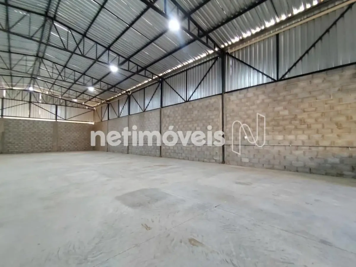 Galpão para Venda com área de 620 m² no bairro Mirante do Sol
