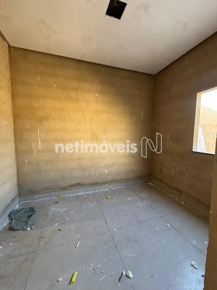 Casa para Venda com 3 quartos no bairro Loteamento Vila Aliança