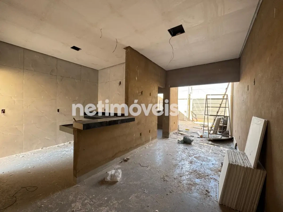 Casa para Venda com 3 quartos no bairro Loteamento Vila Aliança