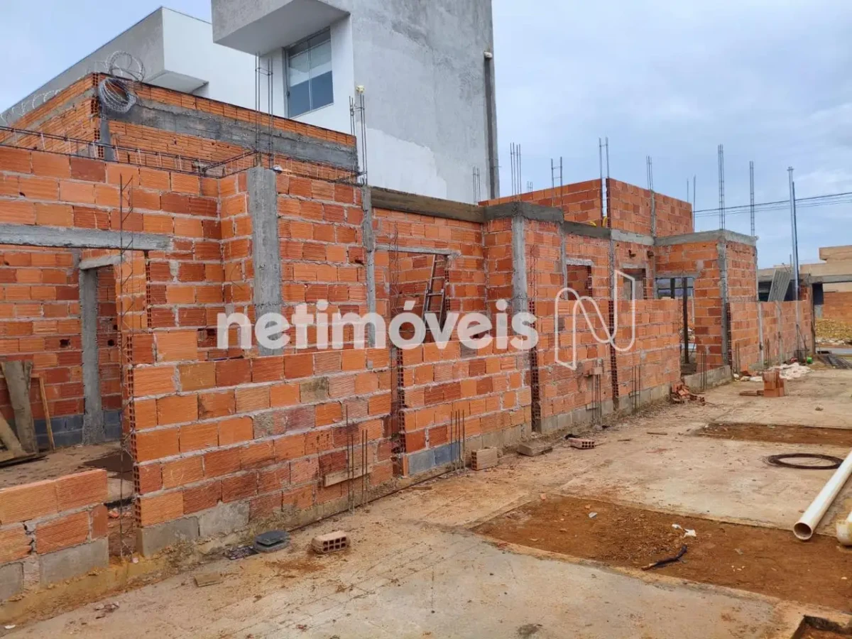 Casa para Venda com 3 quartos no bairro Residencial Monte Belo