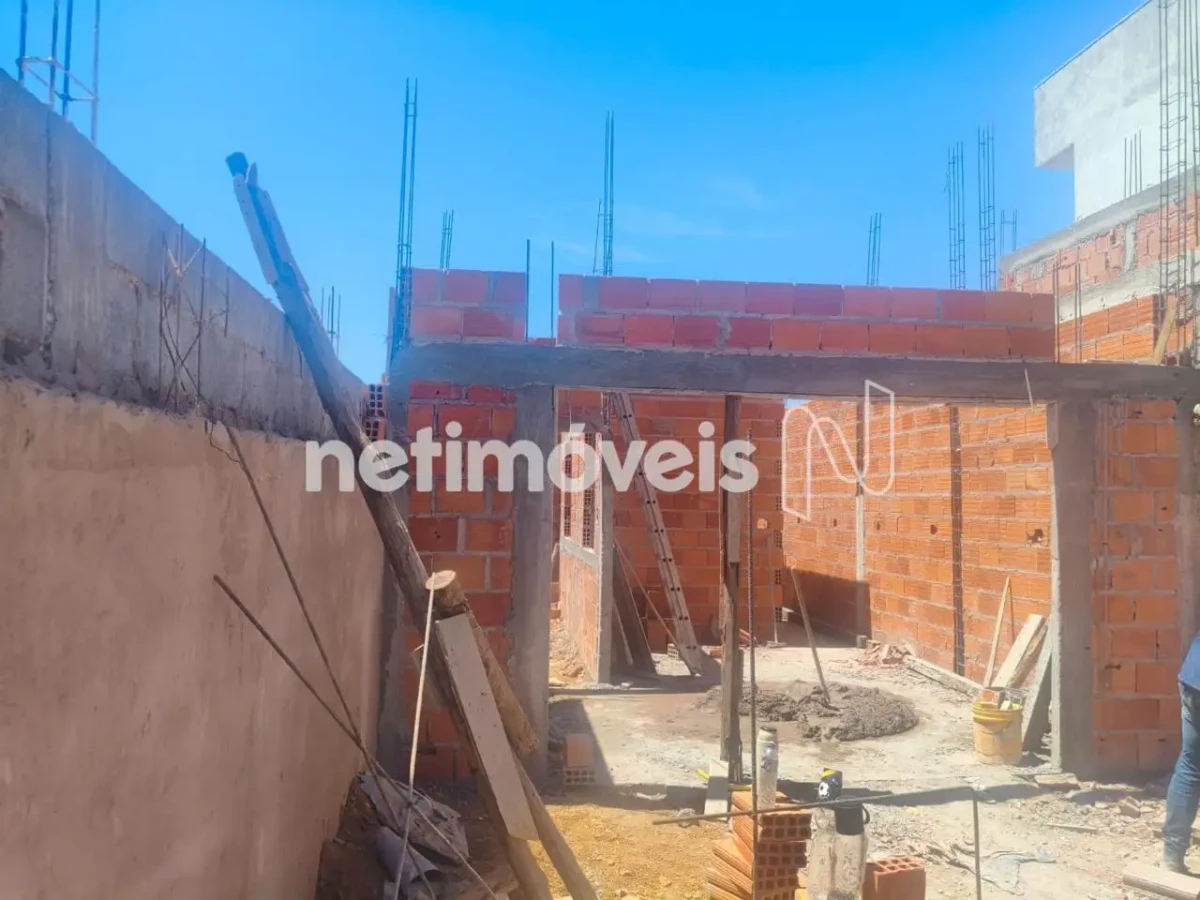 Casa para Venda com 3 quartos no bairro Residencial Monte Belo