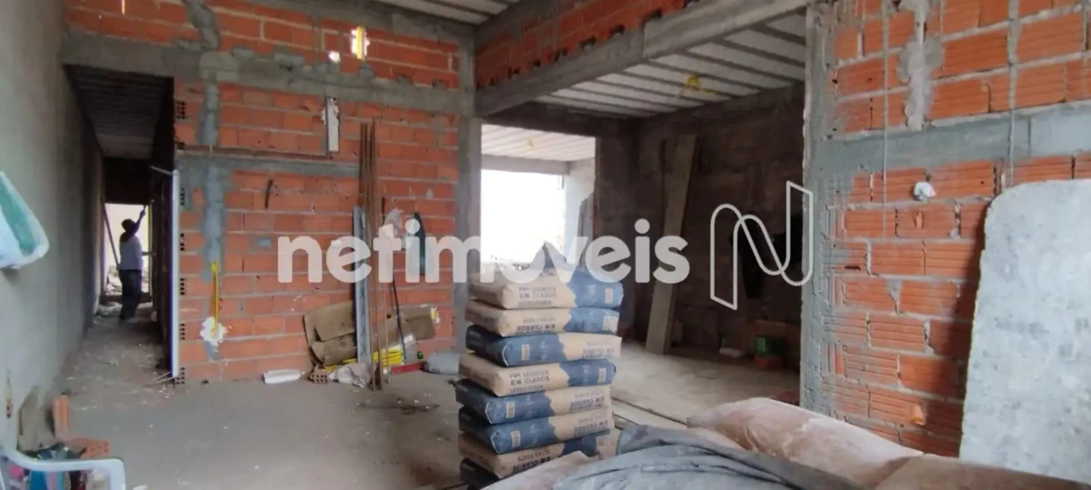 Casa para Venda com 4 quartos no bairro Barcelona Park