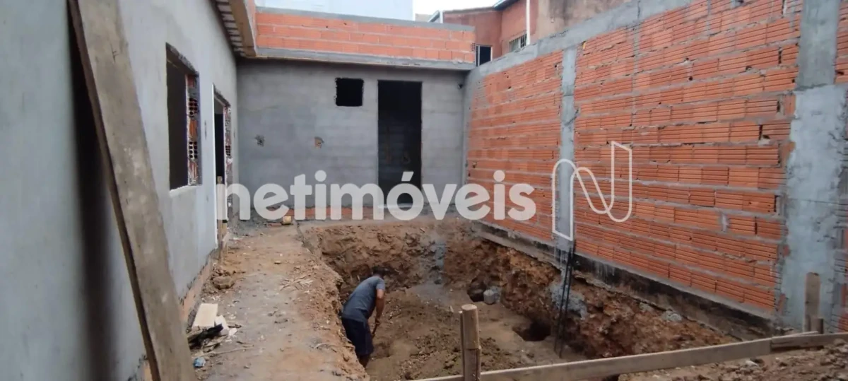 Casa para Venda com 4 quartos no bairro Barcelona Park