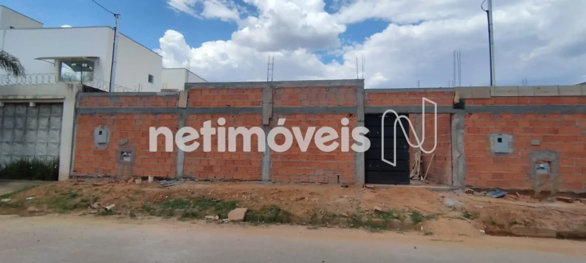 Casa para Venda com 3 quartos no bairro Todos Os Santos