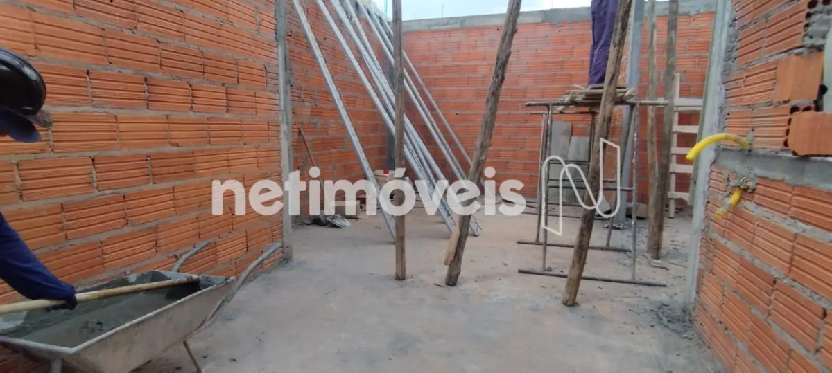 Casa para Venda com 3 quartos no bairro Todos Os Santos