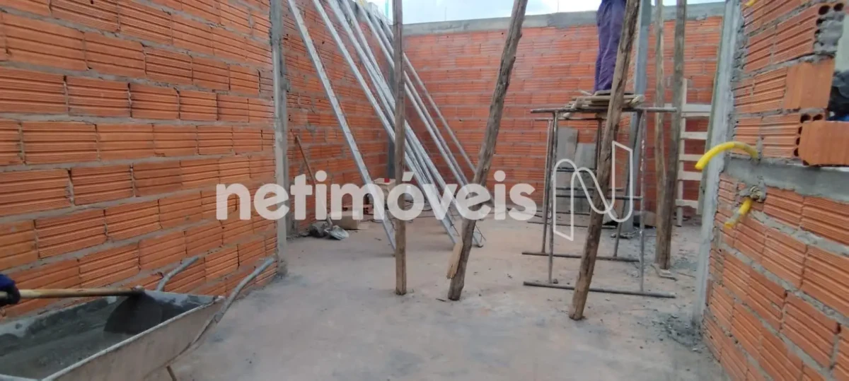 Casa para Venda com 3 quartos no bairro Todos Os Santos