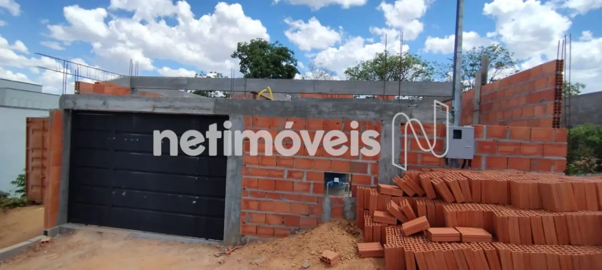 Casa para Venda com 3 quartos no bairro Vila Nova