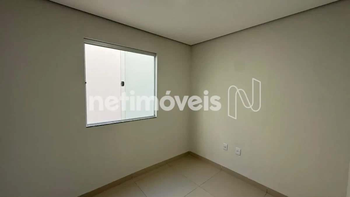 Casa para Venda com 2 quartos no bairro Guarujá