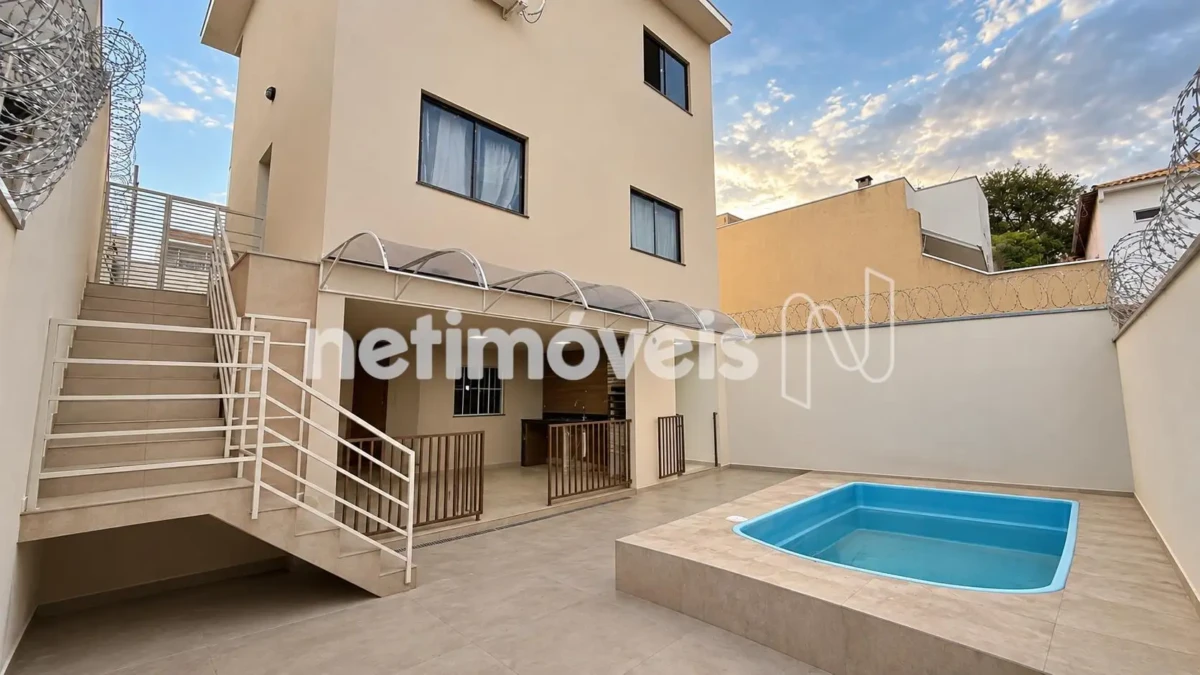 Casa para Venda com 3 quartos no bairro Vila Nova