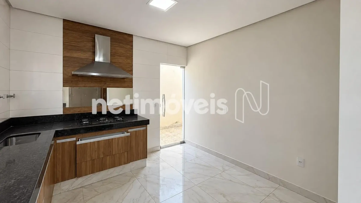 Casa para Venda com 3 quartos no bairro Vila Nova